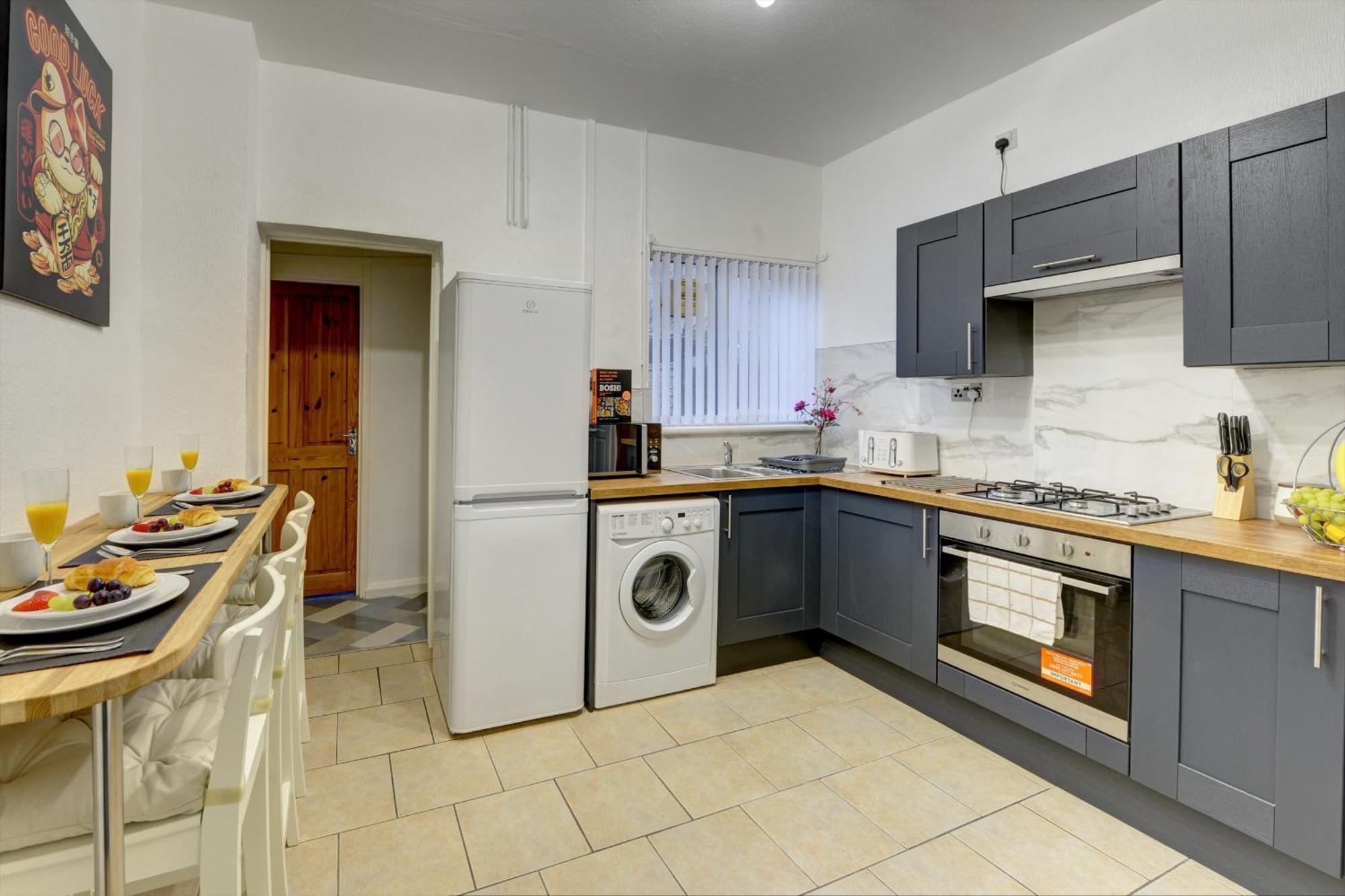Modern 2br Gem I Free Parking I Sleeps 5 Coventry